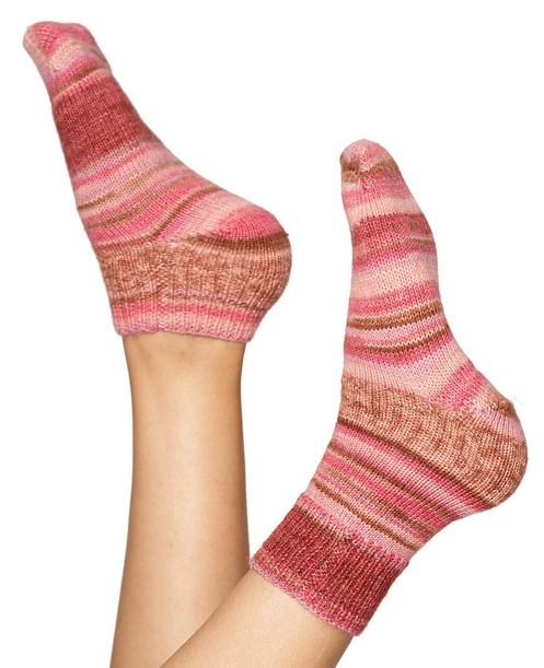 Sockengarn in rosa-koralle