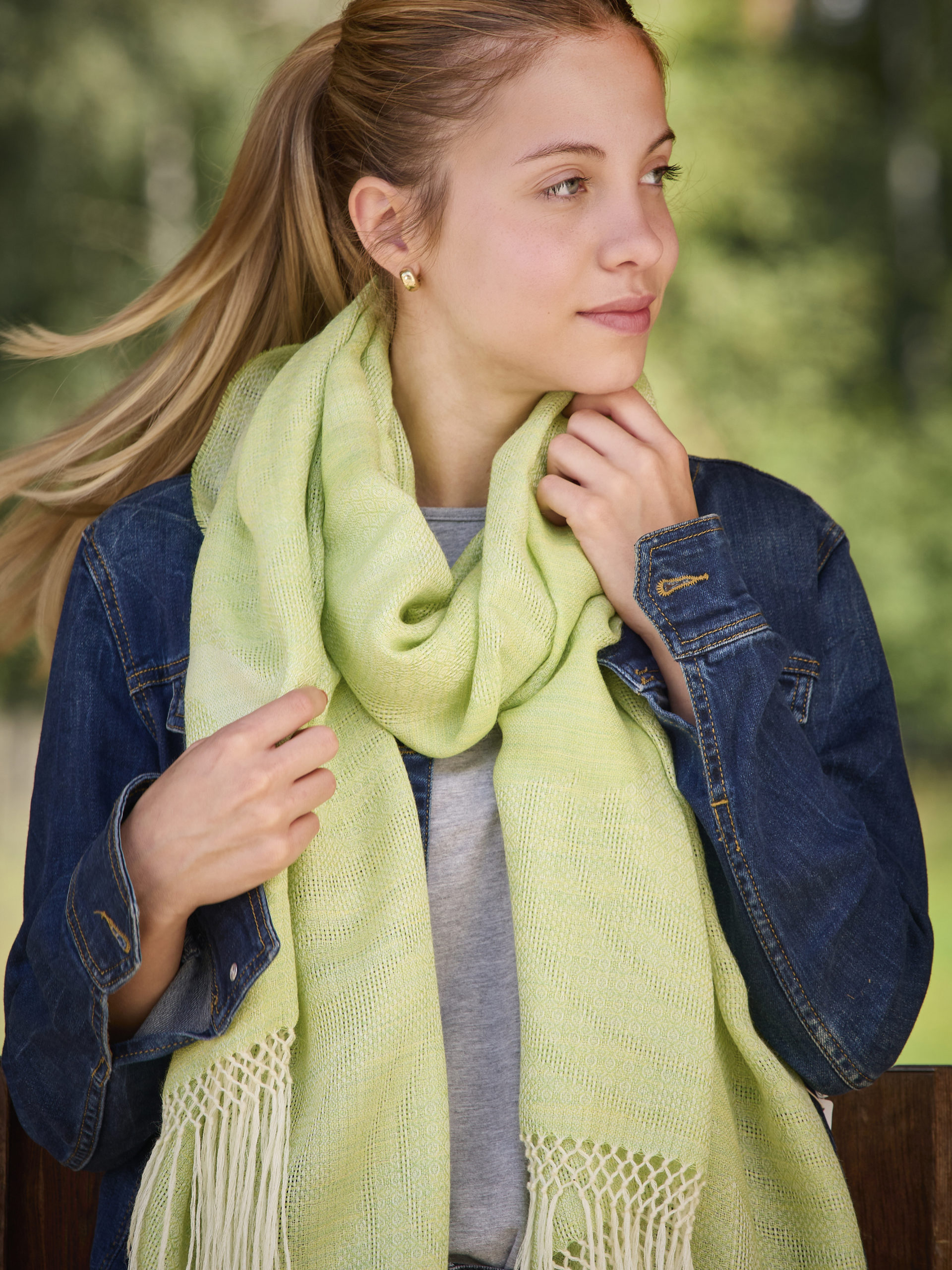 Schal ULTRAMARINO in apfelgrün