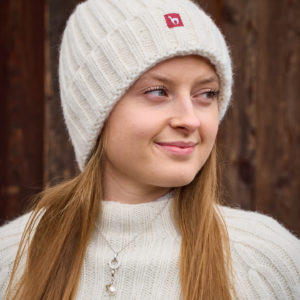 Warme Alpakamütze Bianca in weiss