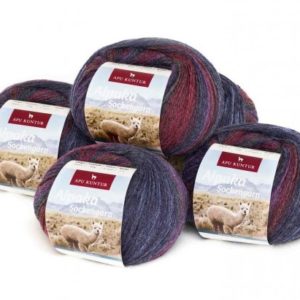 Sockengarn in pflaume-blau